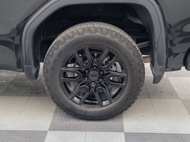 Used 2024 GMC Sierra 1500 Elevation w/ X31 Off-Road Package AWD/4WD image 17