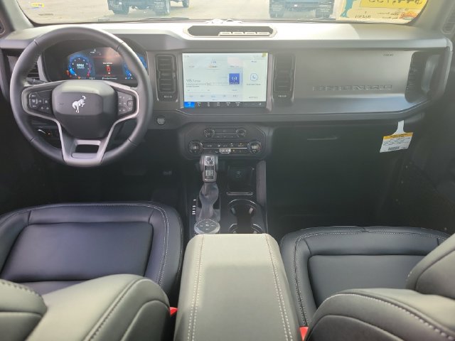 Certified 2025 Ford Bronco Big Bend w/ Black Diamond Package AWD/4WD image 8