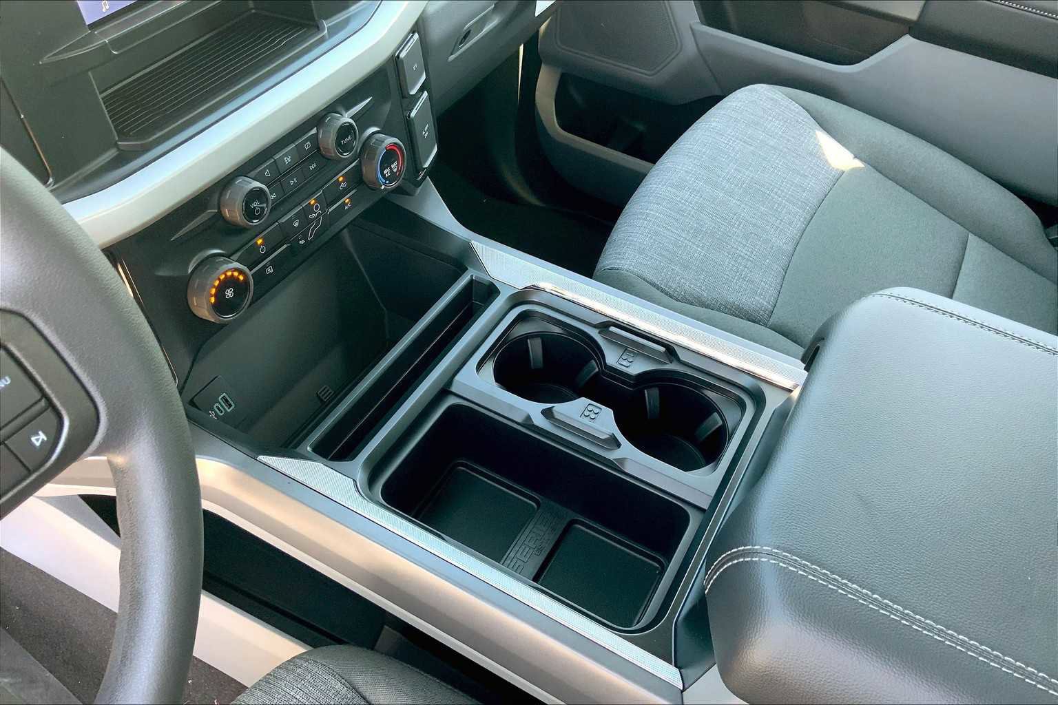 Certified 2024 Ford F250 XLT image 8