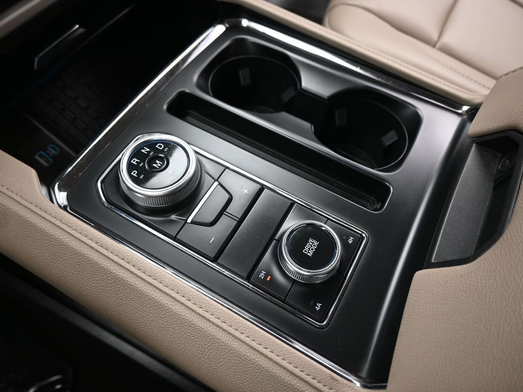 Certified 2024 Ford Expedition Max XLT image 45