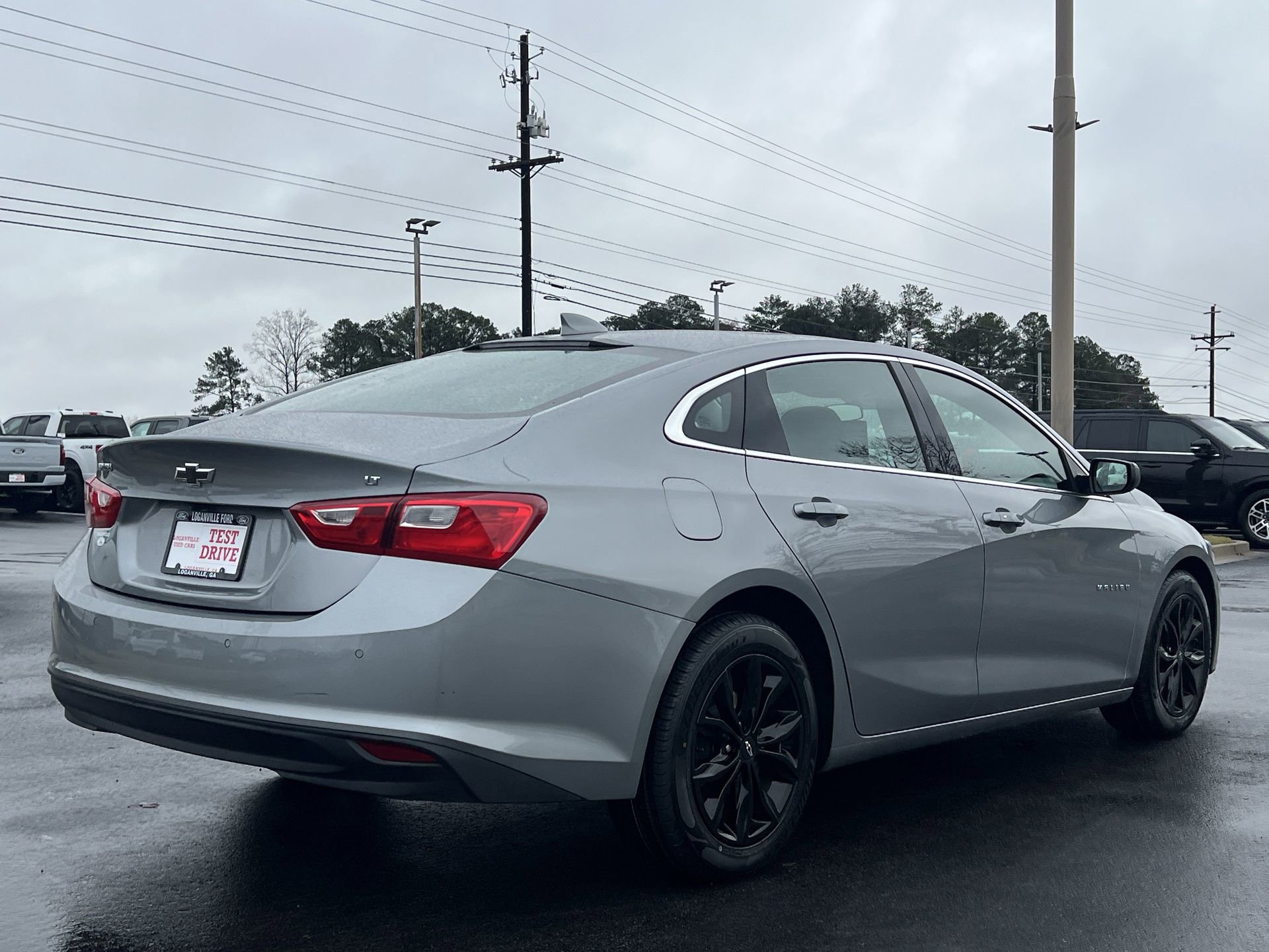 Used 2024 Chevrolet Malibu LT image 3