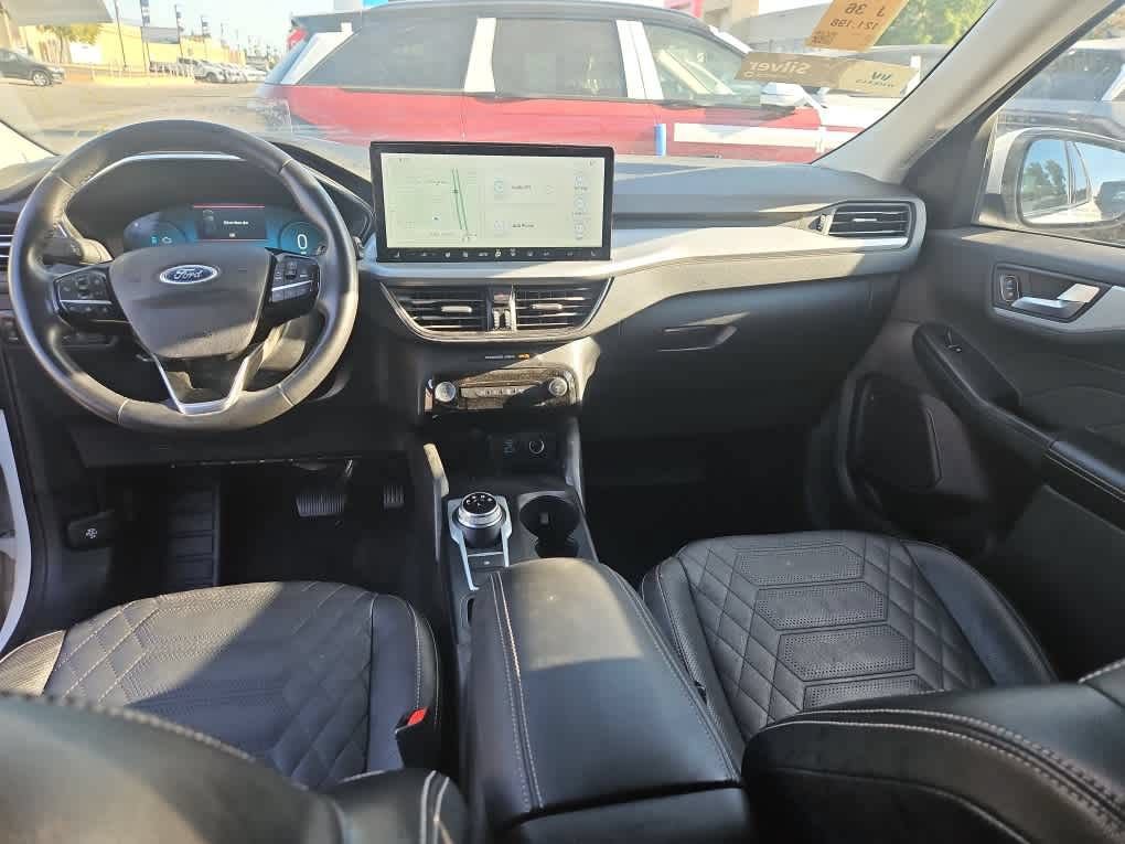 Certified 2023 Ford Escape SE w/ PHEV Premium Package FWD image 18