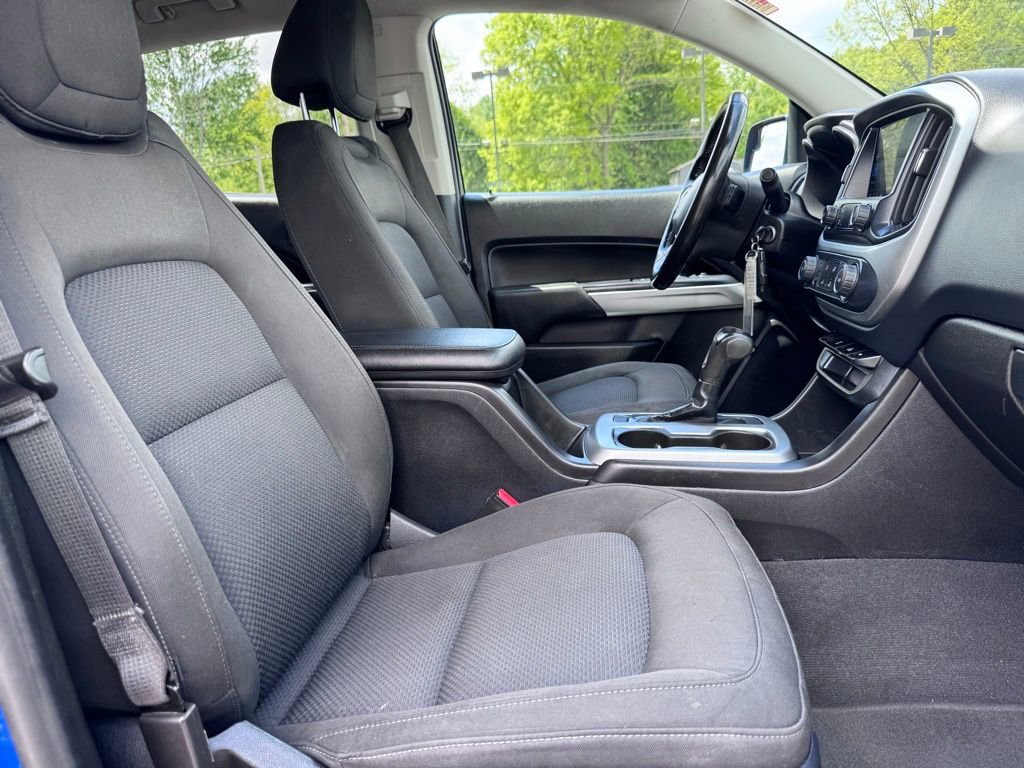 Used 2019 Chevrolet Colorado LT w/ LT Convenience Package AWD/4WD image 18
