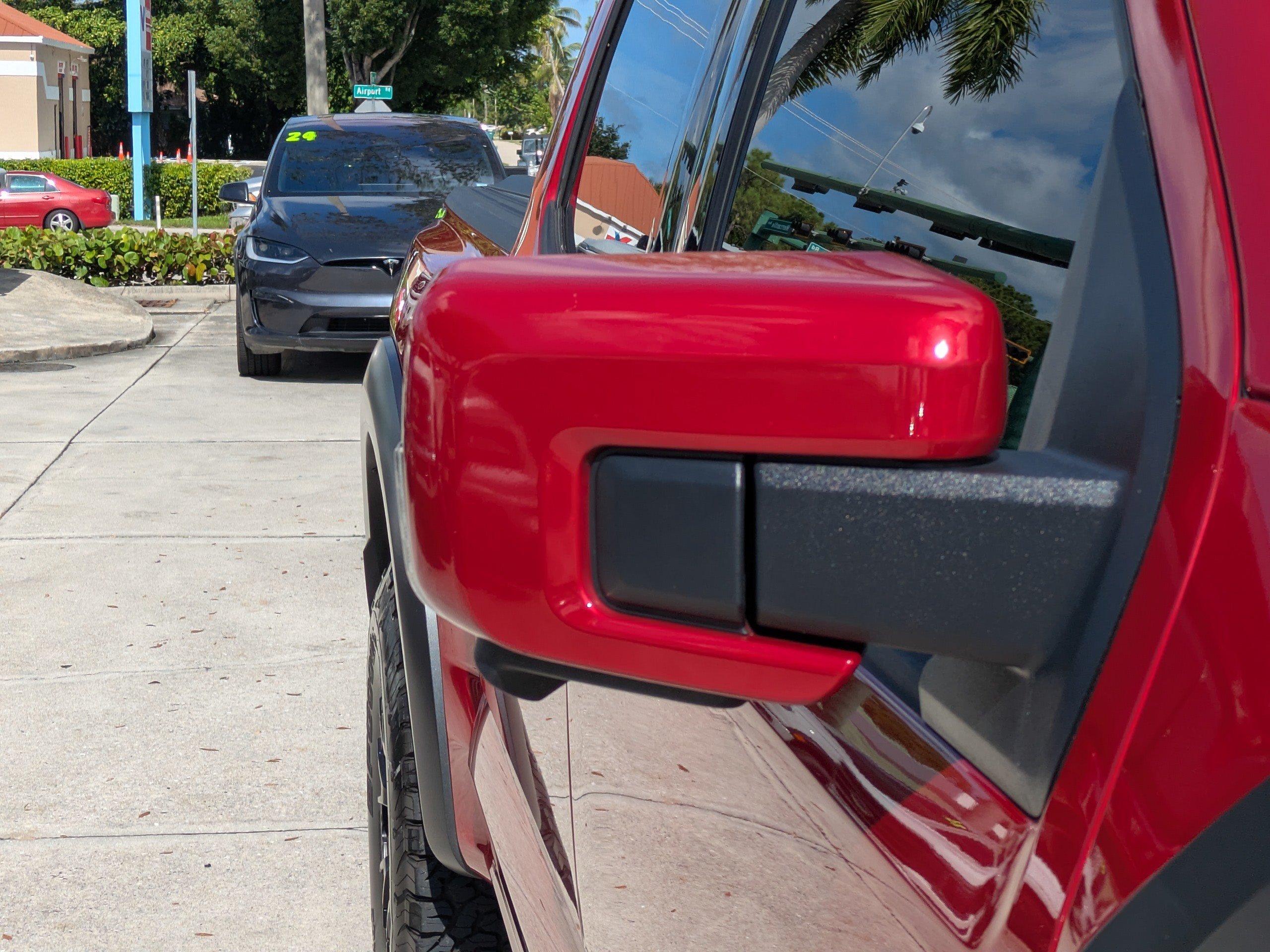 Certified 2023 Ford F150 Raptor w/ Raptor 37 Performance Package AWD/4WD image 10