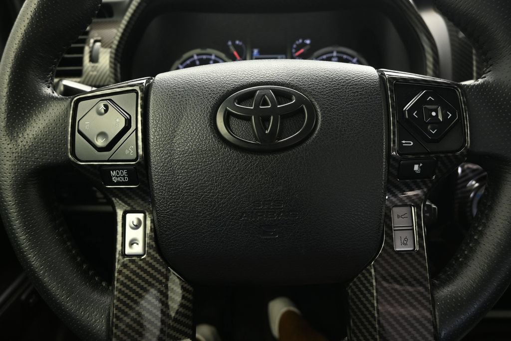 Used 2021 Toyota 4Runner Limited AWD/4WD image 34