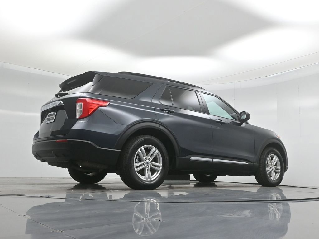 Certified 2022 Ford Explorer XLT image 15