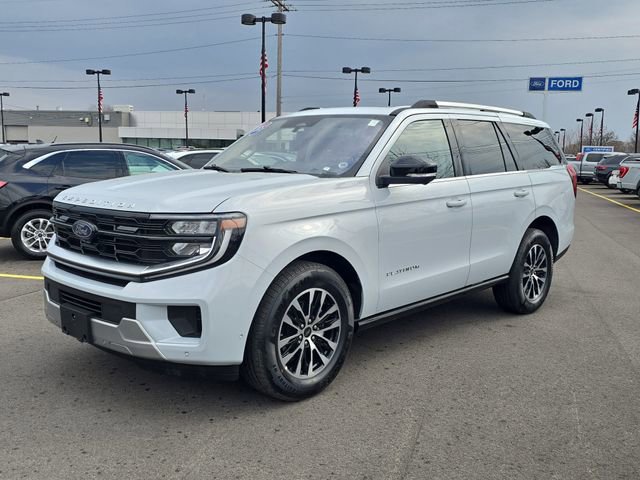 Certified 2025 Ford Expedition Platinum image 2