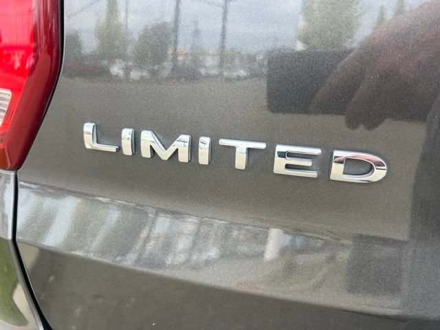 Certified 2018 Ford Explorer Limited FWD image 6