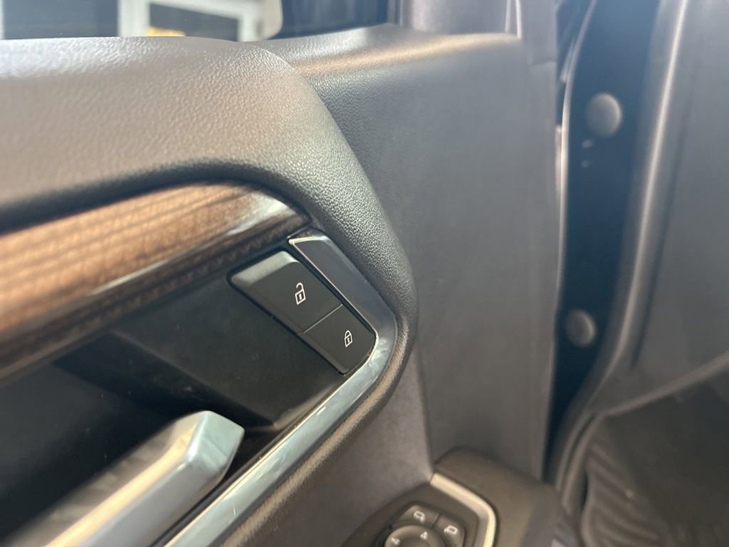 Used 2022 Chevrolet Silverado 1500 LT Trail Boss w/ LT Trail Boss Premium Package image 45