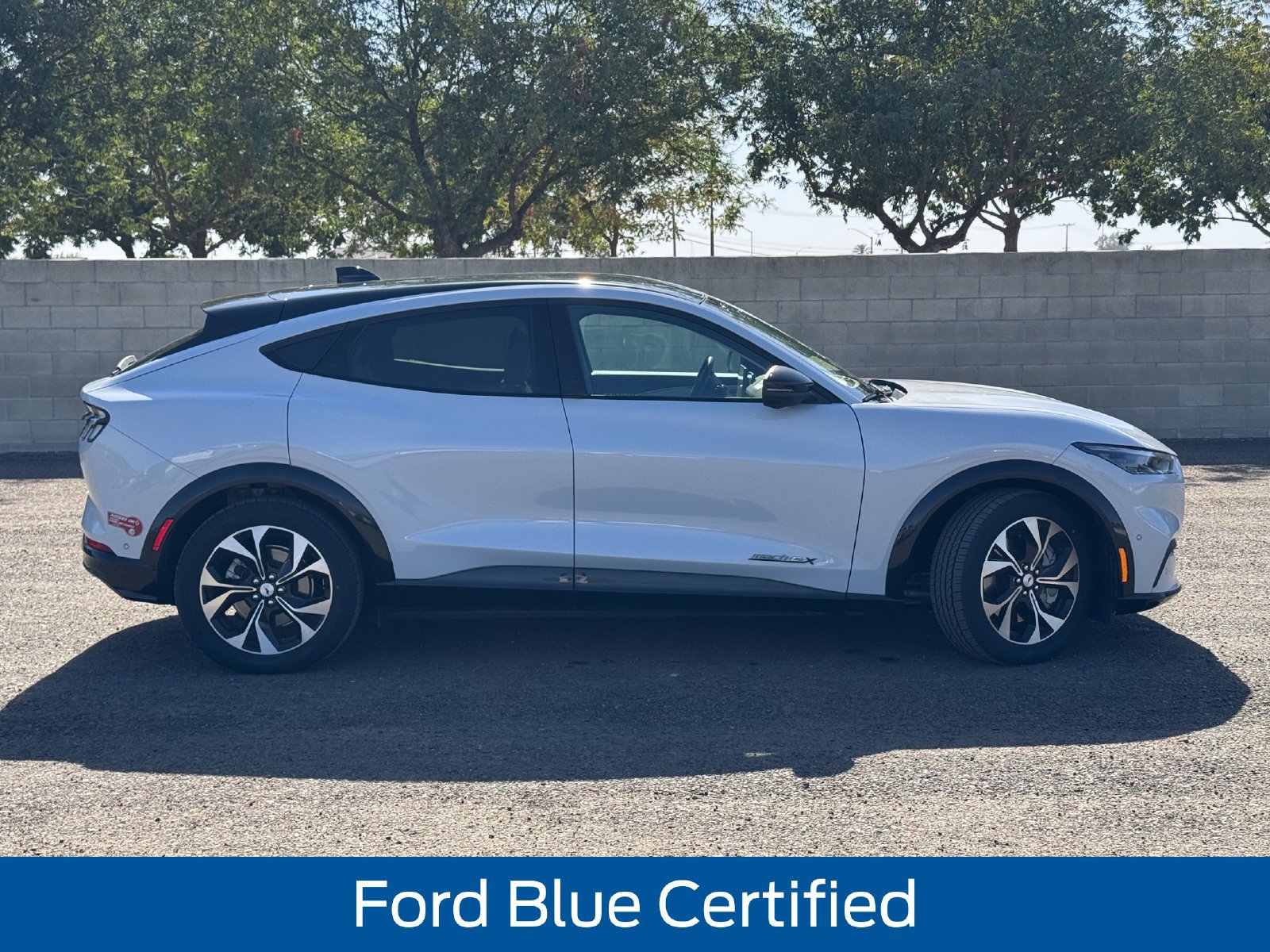 Certified 2023 Ford Mustang Mach-E Premium AWD/4WD image 2