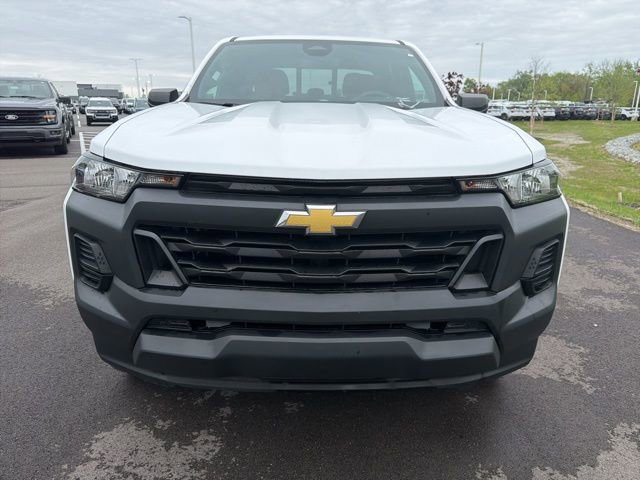 Used 2024 Chevrolet Colorado W/T w/ WT Convenience Package RWD image 3