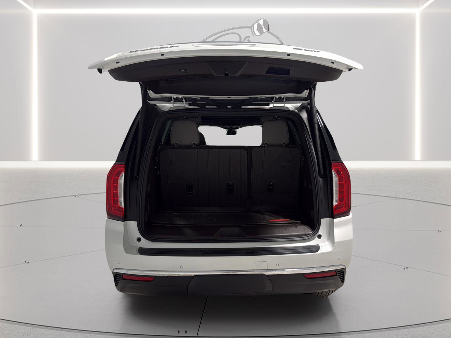 Used 2021 GMC Yukon SLT w/ SLT Premium Package image 10