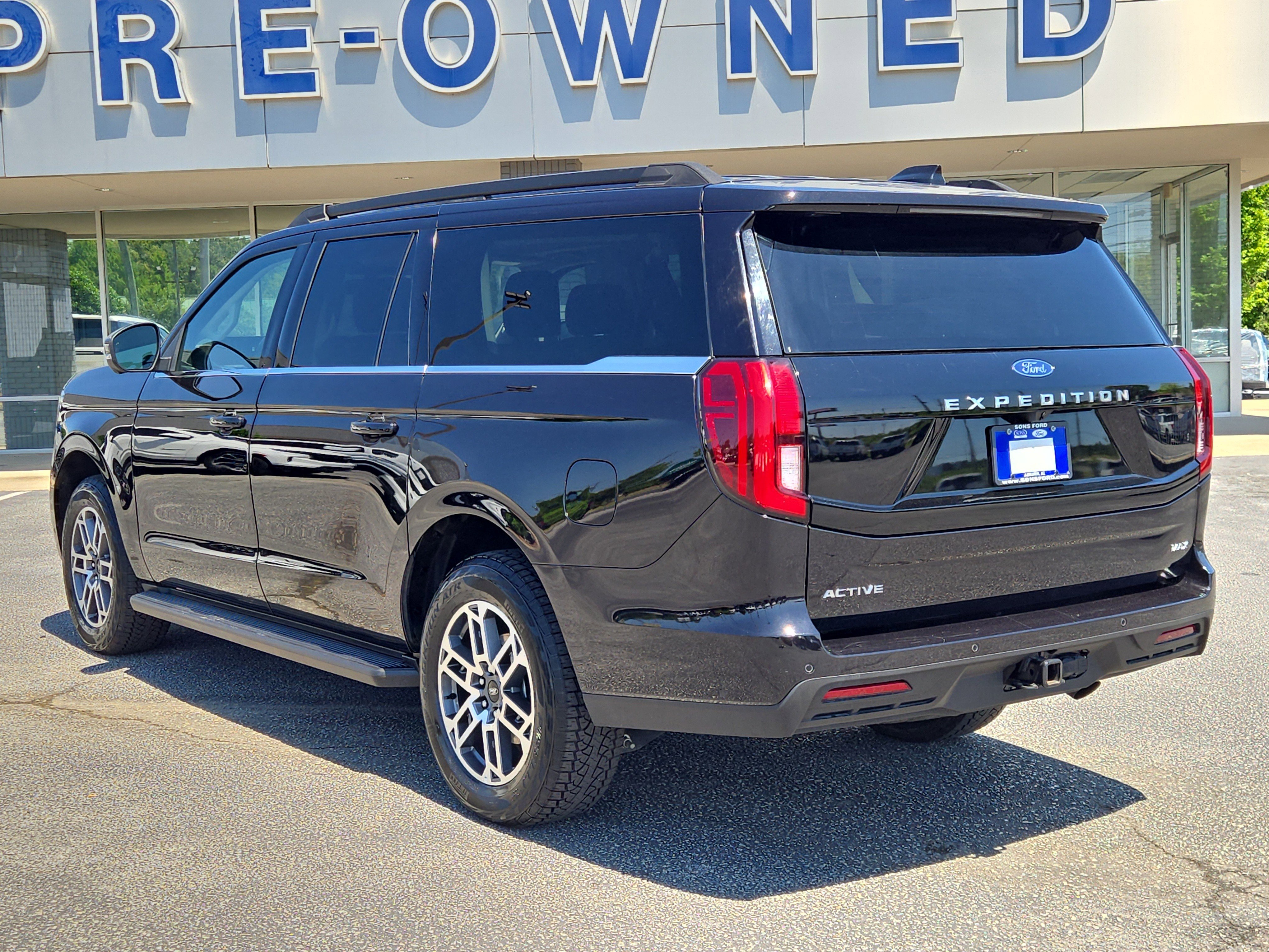 Certified 2025 Ford Expedition Max Active AWD/4WD image 9