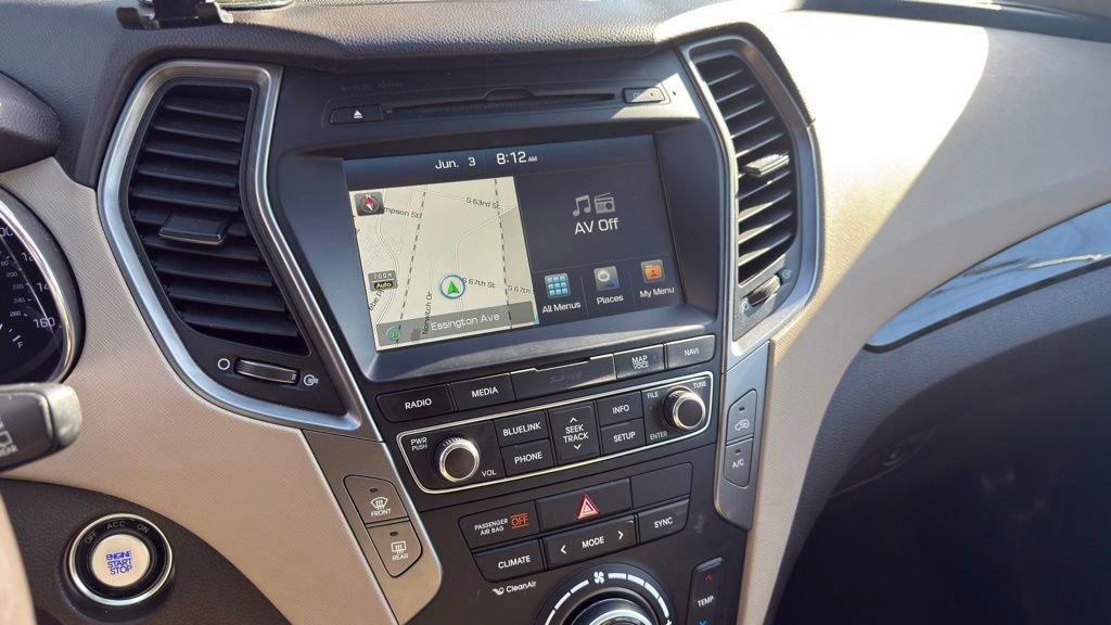 Used 2017 Hyundai Santa Fe Sport w/ 2.4L Tech Package 04 AWD/4WD image 13