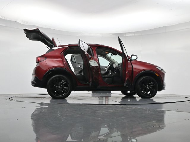 Used 2024 Buick Encore GX Sport Touring AWD/4WD image 53