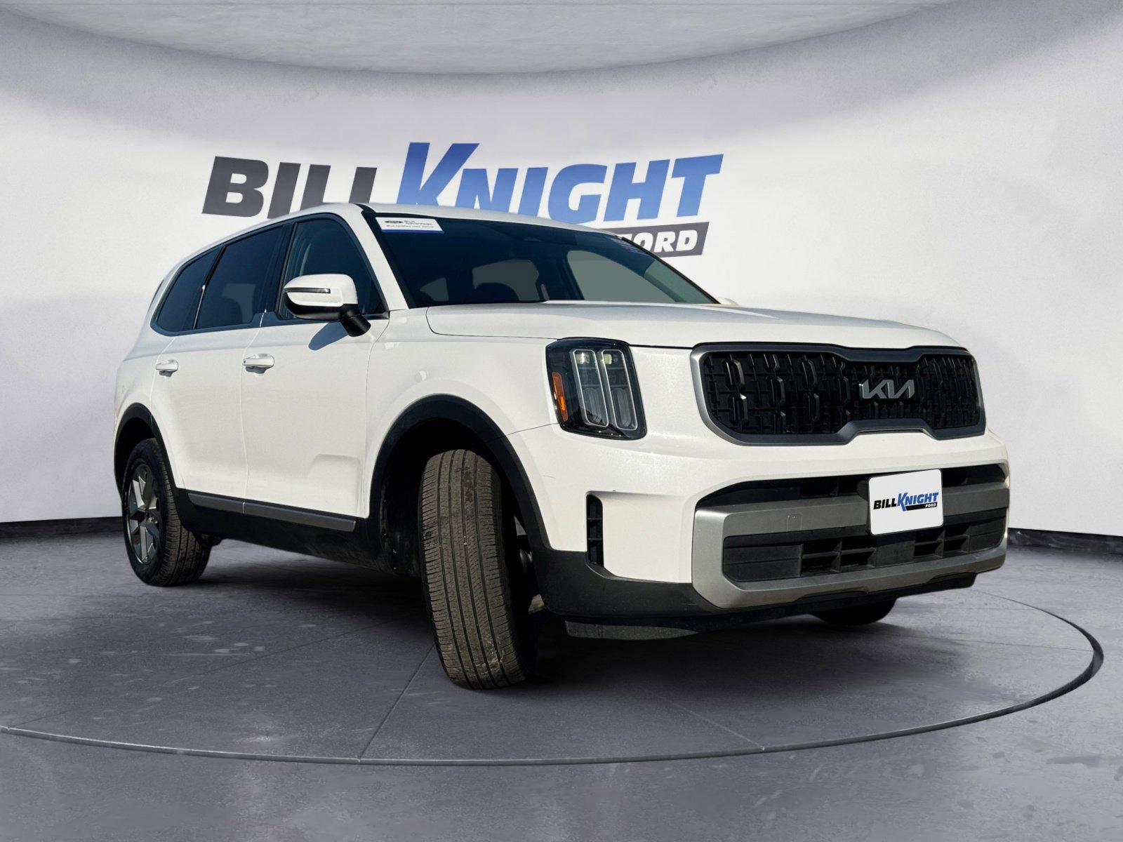 Used 2023 Kia Telluride LX image 7
