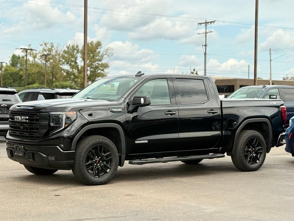 Used 2024 GMC Sierra 1500 Elevation w/ Elevation Premium Package AWD/4WD image 33