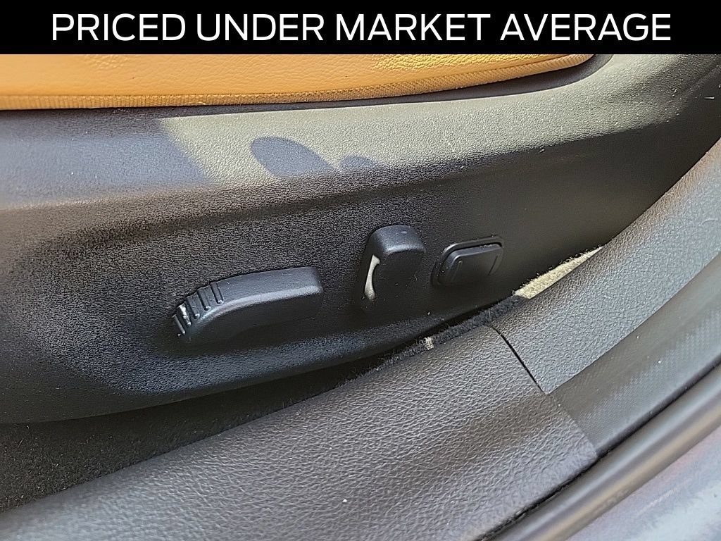 Used 2021 Nissan Sentra SV w/ SV Premium Package FWD image 19