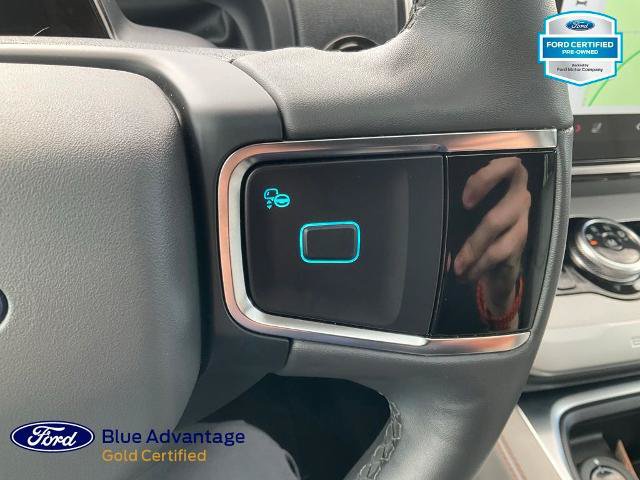 Certified 2025 Ford Expedition Active AWD/4WD image 9