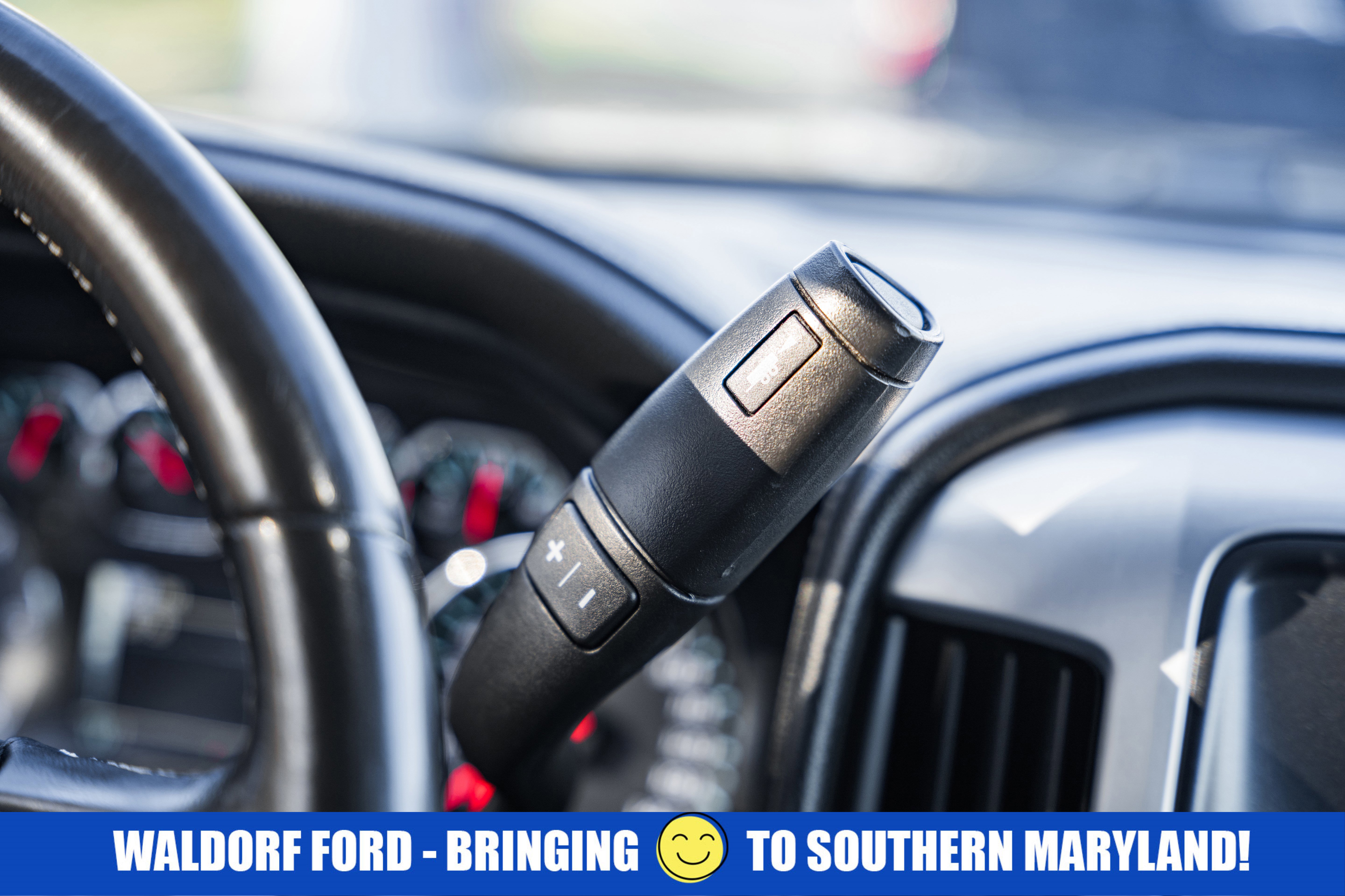 Used 2018 GMC Sierra 1500 SLE w/ SLE Value Package image 31