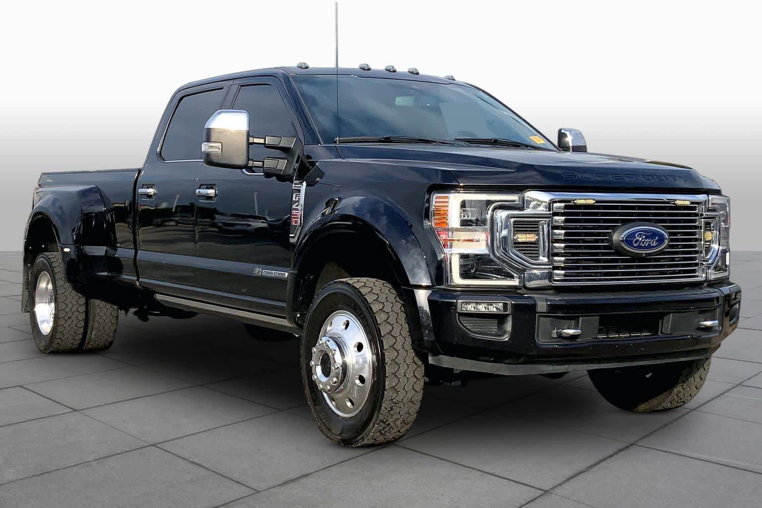 Certified 2020 Ford F450 Platinum w/ FX4 Off-Road Package AWD/4WD image 5
