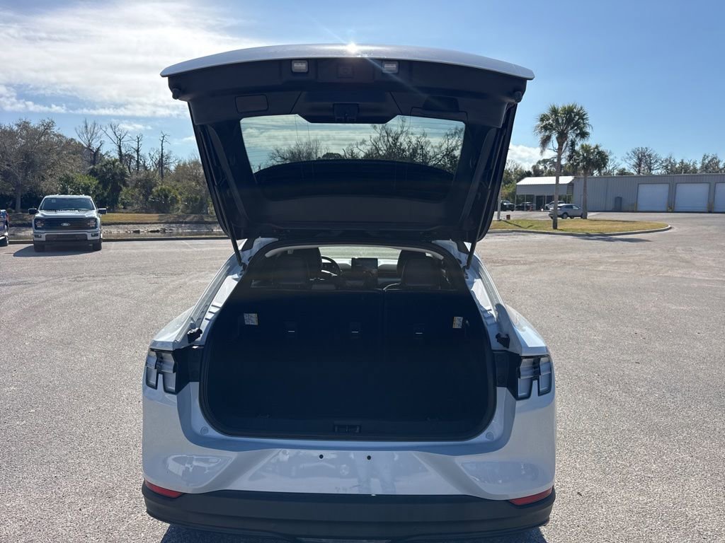 Certified 2023 Ford Mustang Mach-E Select image 7