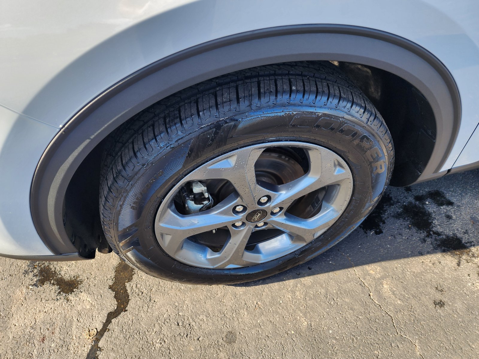 Certified 2025 Ford Escape ST-Line FWD image 9