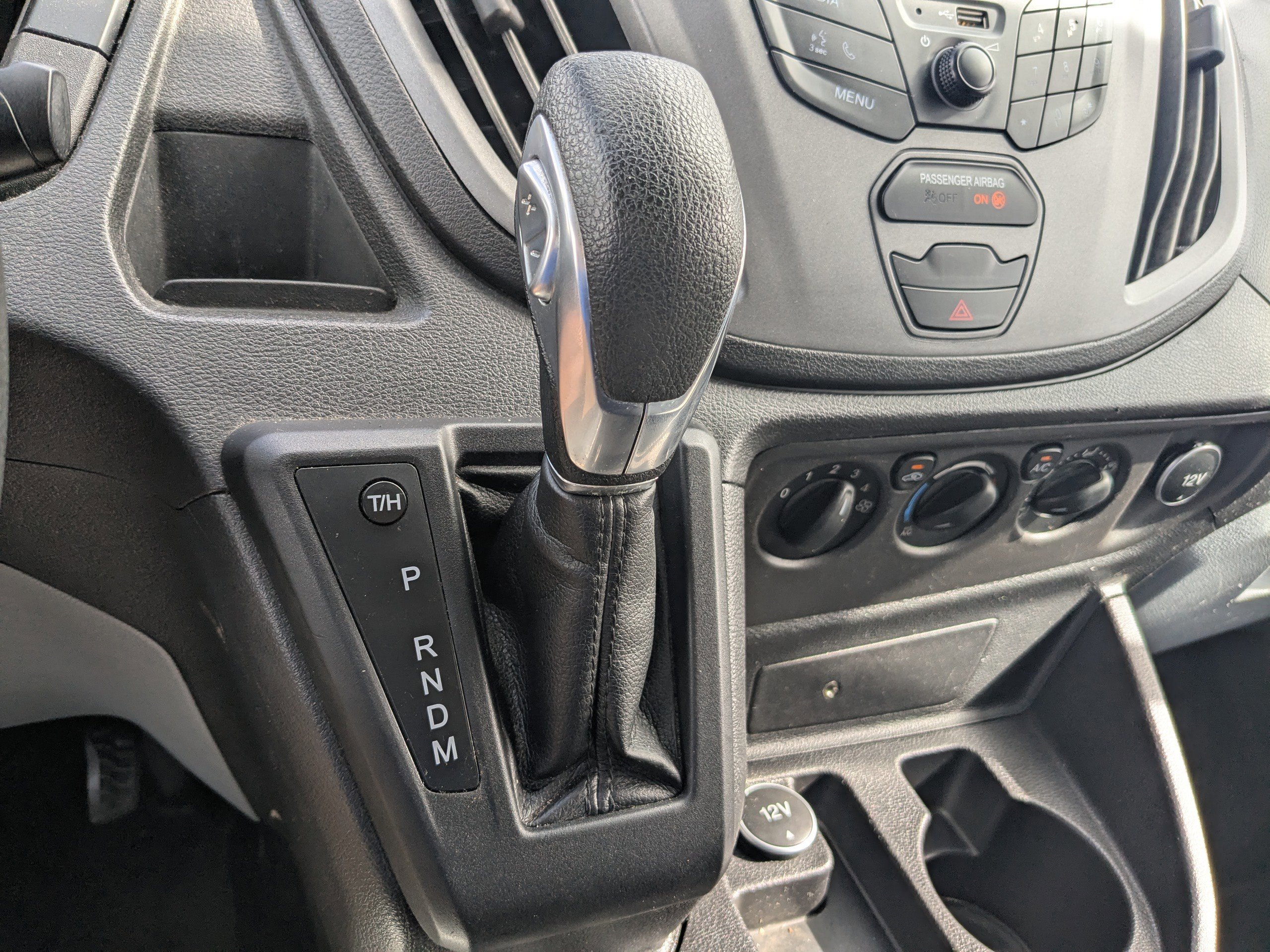 Certified 2018 Ford Transit 350 148 Low Roof image 18