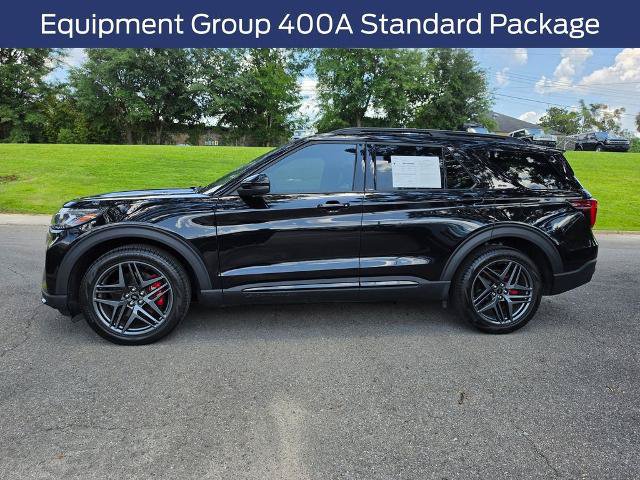Certified 2025 Ford Explorer ST RWD image 2