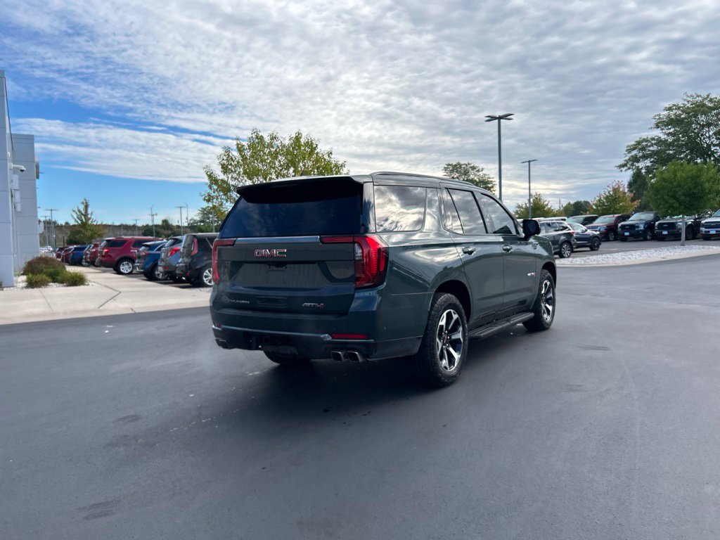 Used 2026 GMC Yukon AT4 w/ Premium Trailering Package AWD/4WD image 6