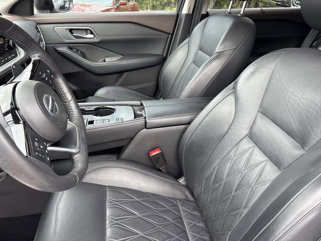 Used 2021 Nissan Rogue Platinum image 28