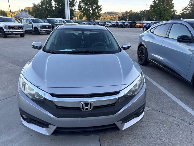 Used 2017 Honda Civic EX-T image 2