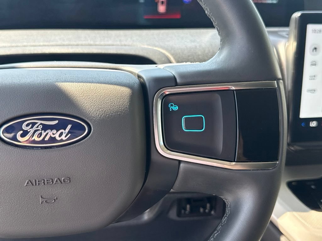 Certified 2025 Ford Expedition Max Active RWD image 26