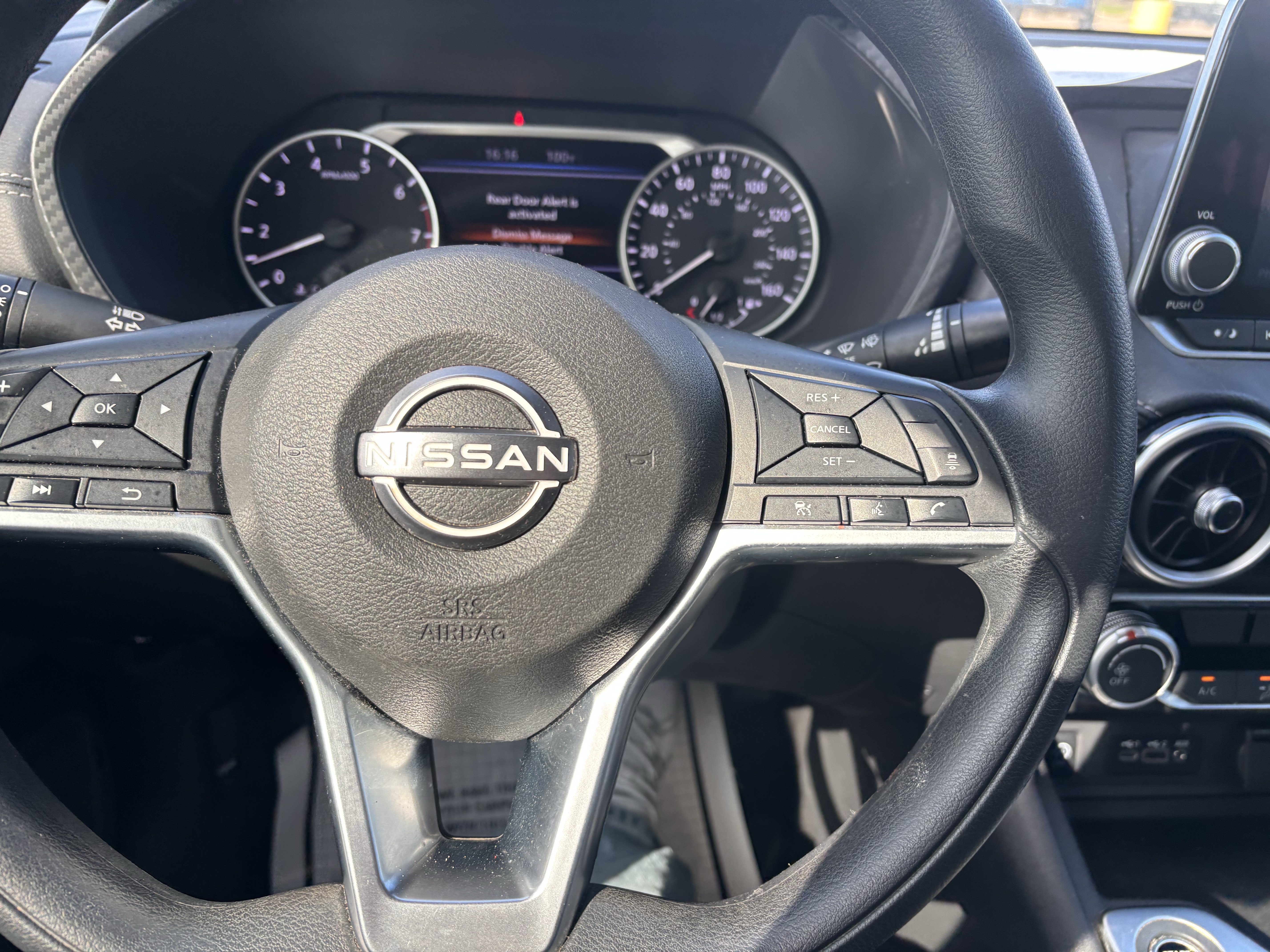 Used 2025 Nissan Sentra SV FWD image 28