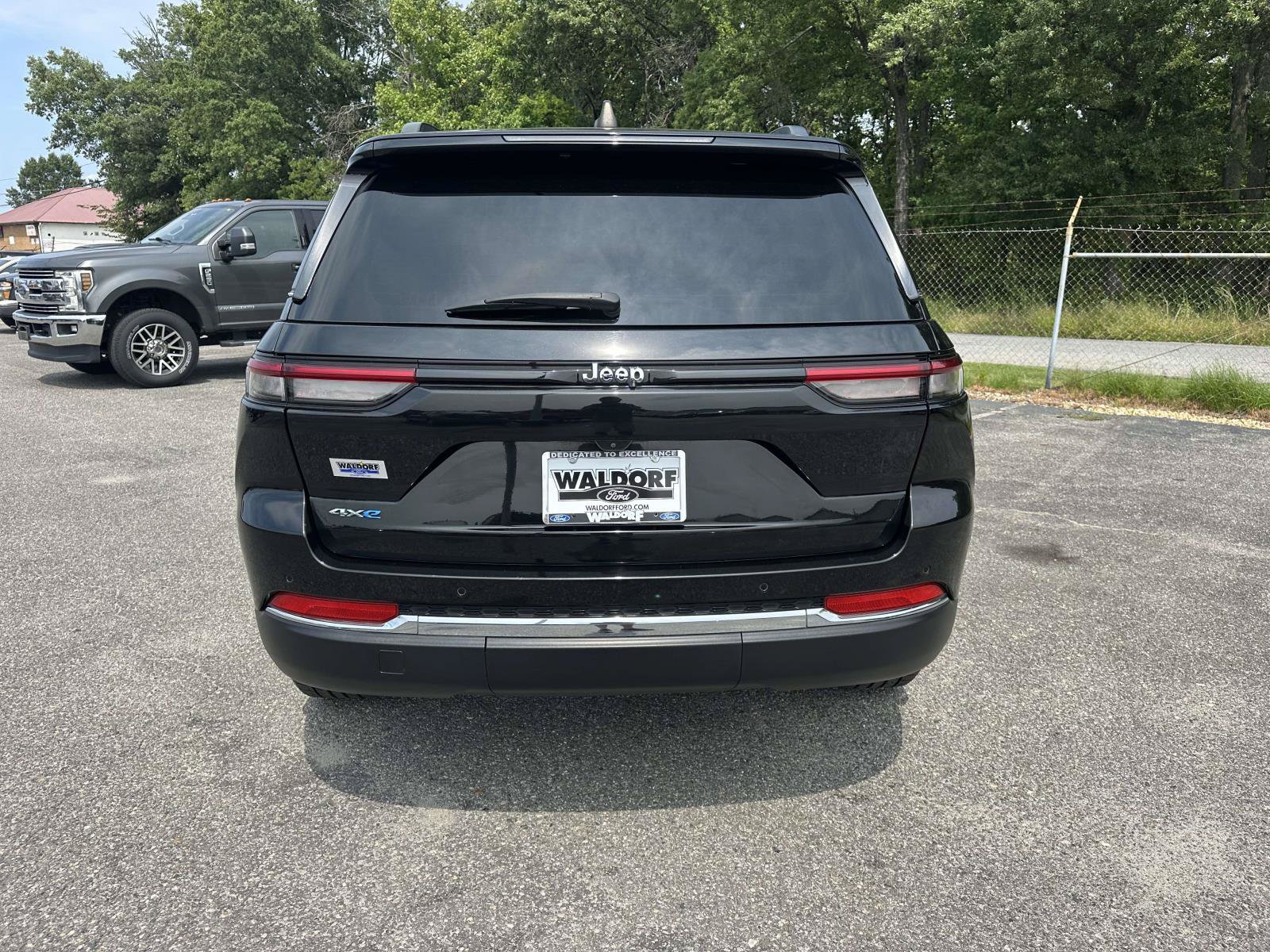 Used 2022 Jeep Grand Cherokee Limited 4xe AWD/4WD image 5