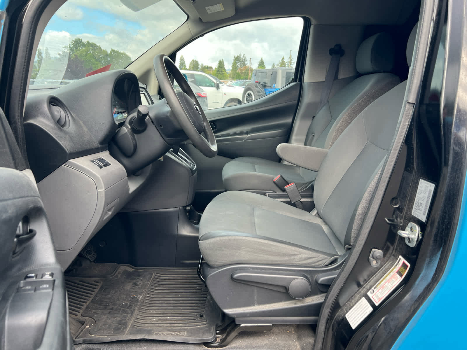 Used 2017 Nissan NV200 SV w/ Technology Package FWD image 9