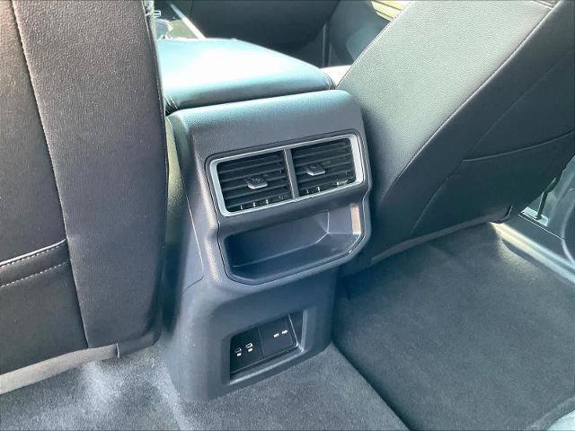 Used 2025 Volkswagen Atlas Cross Sport SE FWD image 12