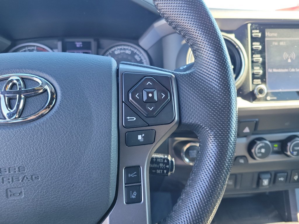 Used 2020 Toyota Tacoma TRD Sport AWD/4WD image 26