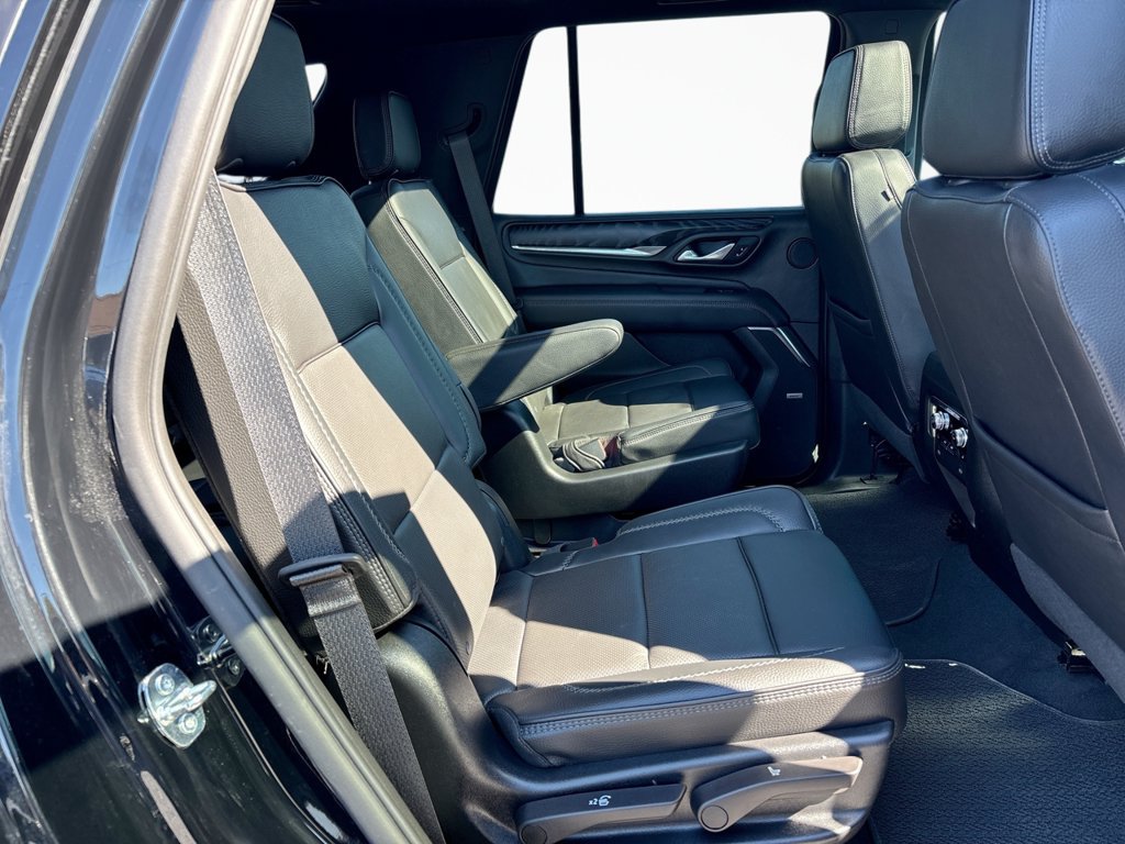 Used 2024 GMC Yukon Denali AWD/4WD image 17