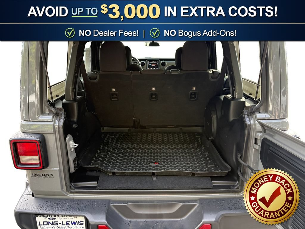 Used 2019 Jeep Wrangler Unlimited Sahara AWD/4WD image 23
