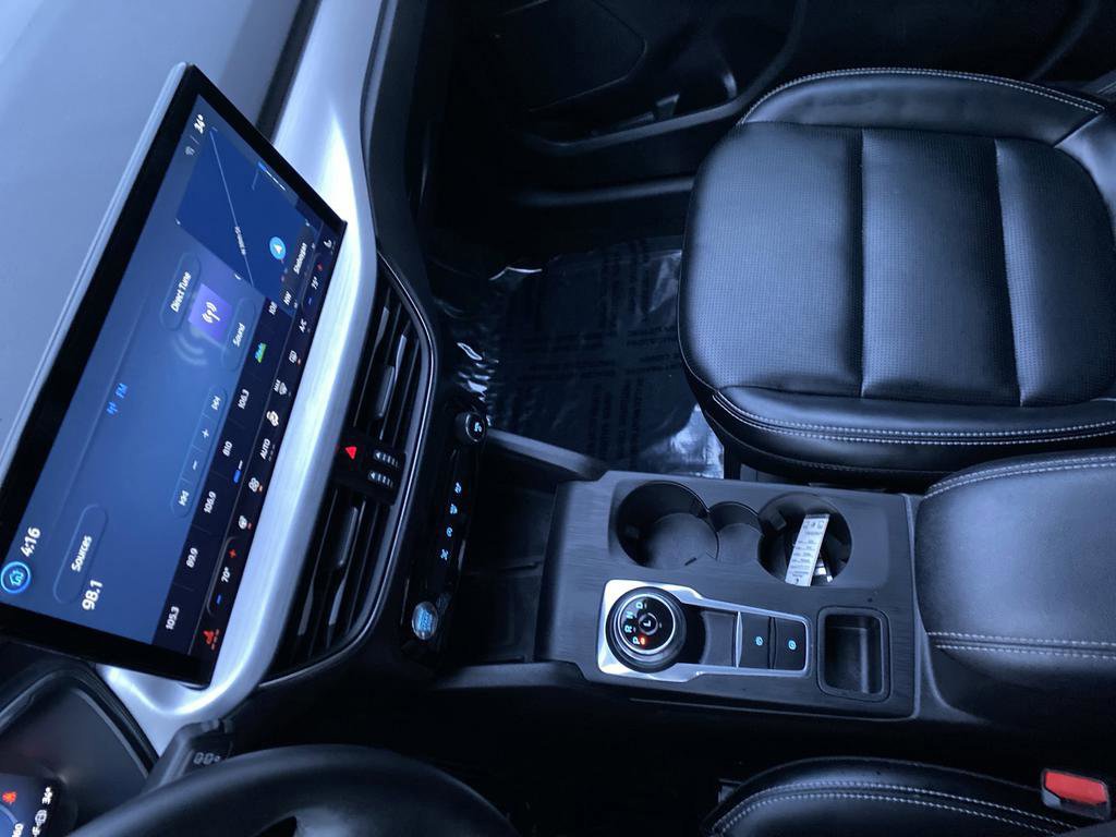 Certified 2025 Ford Escape Platinum image 25