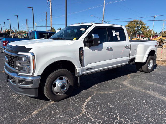 Certified 2023 Ford F350 Lariat w/ Lariat Ultimate Package AWD/4WD image 12