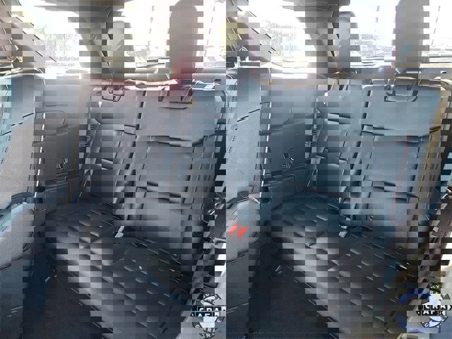 Certified 2022 Ford Explorer ST-Line w/ Class IV Trailer Tow Package image 27