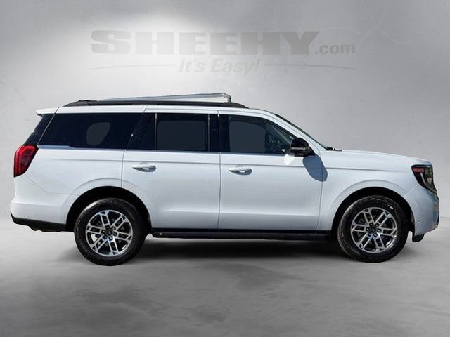Certified 2025 Ford Expedition Active AWD/4WD image 10