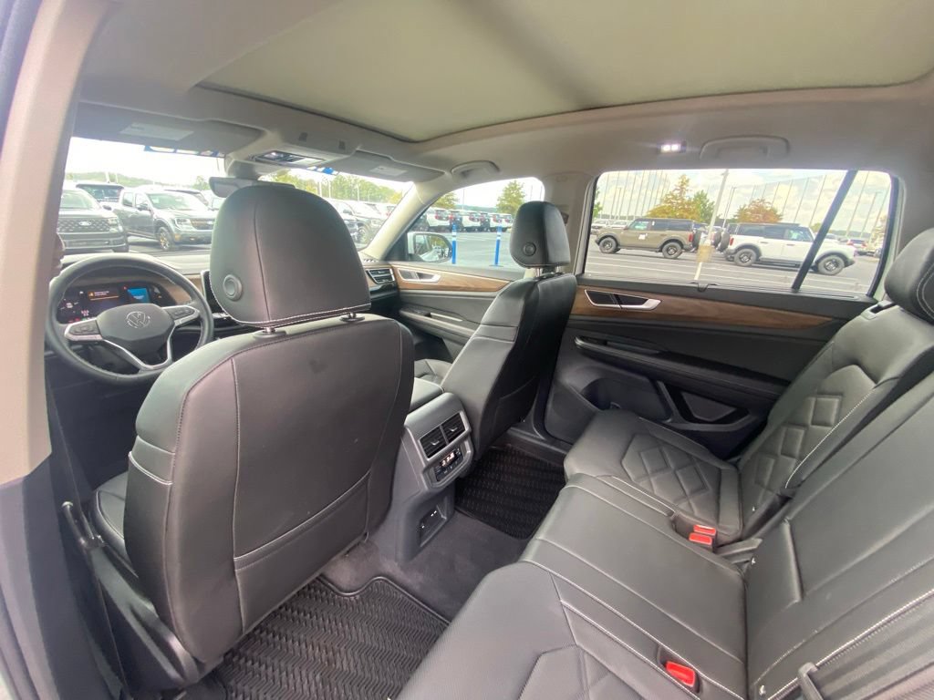 Used 2024 Volkswagen Atlas SE FWD image 25
