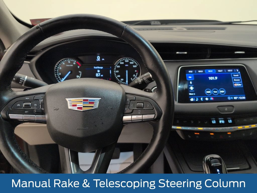 Used 2023 Cadillac XT4 Premium Luxury FWD image 21