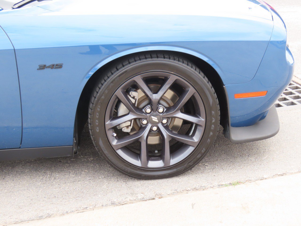 Used 2023 Dodge Challenger R/T w/ Blacktop Package RWD image 9