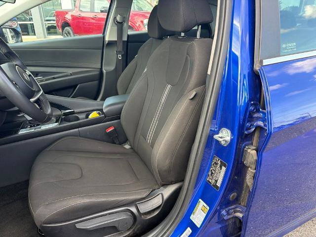 Used 2025 Hyundai Elantra SEL FWD image 8