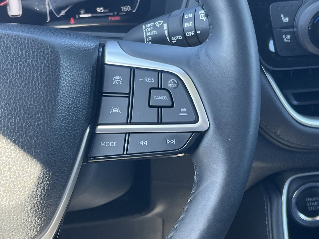 Used 2024 Toyota Grand Highlander AWD image 19