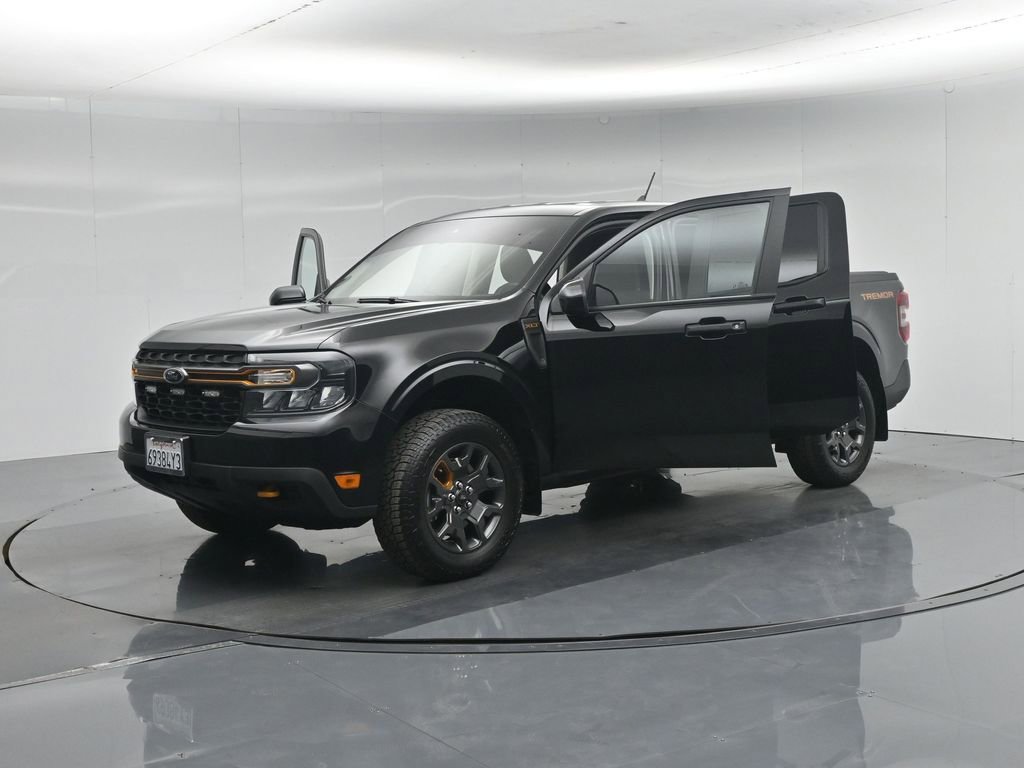 Certified 2024 Ford Maverick Tremor w/ Tremor Off-Road Package AWD/4WD image 32